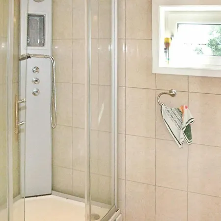 Holiday home 5 Person In