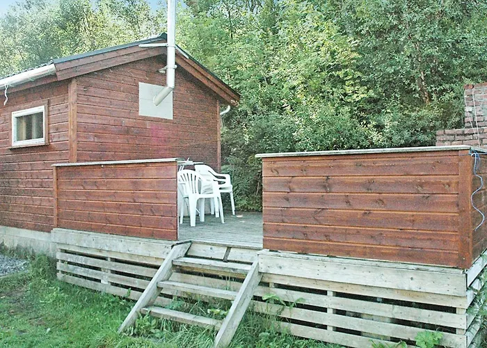 5 Person In Vevang-by Traum * Vevang